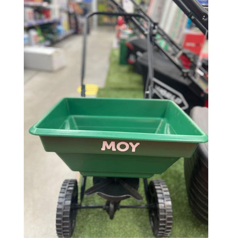 MOY BROADCAST SPREADER