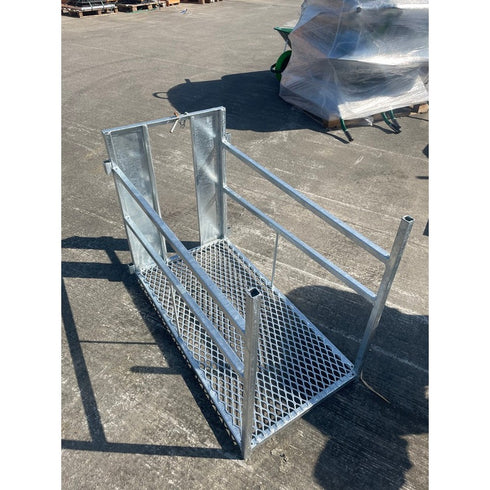LAMB ADOPTION CRATE GALVD (S&M)